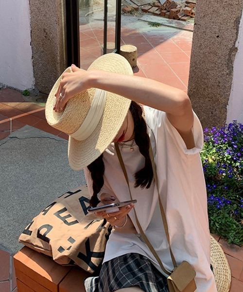 Miniministore(ミニミニストア)の「カンカン帽子紫外線対策ストローハット大人(ハット・レディース・ベージュ系2/ブラウン系4/ブラウン系2/ベージュ系3/ブラウン系3/ベージュ系1/ベージュ系4/ブラウン系1/ブラウン系6/ブラウン系5/ベージュ系5/ベージュ系6・FREE)」の19枚目の写真