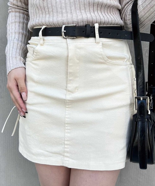 SPIGA（スピーガ）の「ﾍﾞﾙﾄ付ｻｲﾄﾞﾚｰｽｱｯﾌﾟﾐﾆｽｶｰﾄ（スカート・レディース・ブラウン/ブラック/ホワイト・MEDIUM/SMALL）」の4枚目の写真