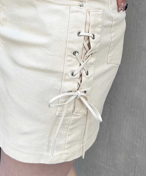 SPIGA（スピーガ）の「ﾍﾞﾙﾄ付ｻｲﾄﾞﾚｰｽｱｯﾌﾟﾐﾆｽｶｰﾄ（スカート・レディース・ブラウン/ブラック/ホワイト・MEDIUM/SMALL）」の7枚目の写真