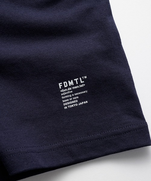 FDMTL（ファンダメンタル）の「FDMTL/ファンダメンタル EMBROIDERY LOGO T EE Tシャツ（Tシャツ/カットソー・メンズ・ネイビー/ホワイト・4/3/2）」の7枚目の写真