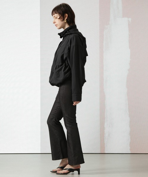 Apo(s)ture(アポスチャー)の「LILY-003/カラーデニムストレッチスキニーフレアパンツ(デニムパンツ・レディース・ブルー/カーキ/ブラック/ネイビー・XL/L/M/S/XS)」の8枚目の写真
