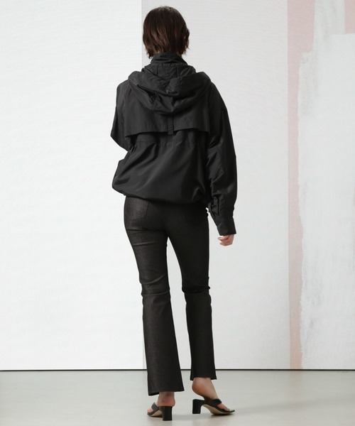 Apo(s)ture(アポスチャー)の「LILY-003/カラーデニムストレッチスキニーフレアパンツ(デニムパンツ・レディース・ブルー/カーキ/ブラック/ネイビー・XL/L/M/S/XS)」の10枚目の写真