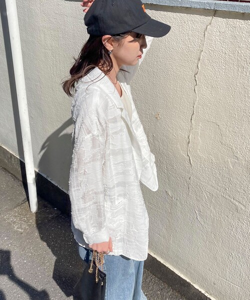 fredy emue(フレディエミュ)の「シアージャガードシャツジャケット(テーラードジャケット・レディース・ベージュ/オフホワイト/ブラック・38)」の4枚目の写真