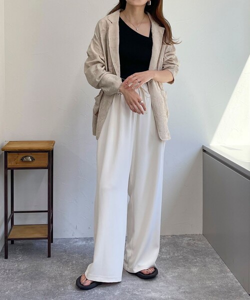 fredy emue(フレディエミュ)の「シアージャガードシャツジャケット(テーラードジャケット・レディース・ベージュ/オフホワイト/ブラック・38)」の9枚目の写真