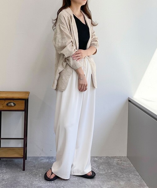 fredy emue(フレディエミュ)の「シアージャガードシャツジャケット(テーラードジャケット・レディース・ベージュ/オフホワイト/ブラック・38)」の12枚目の写真