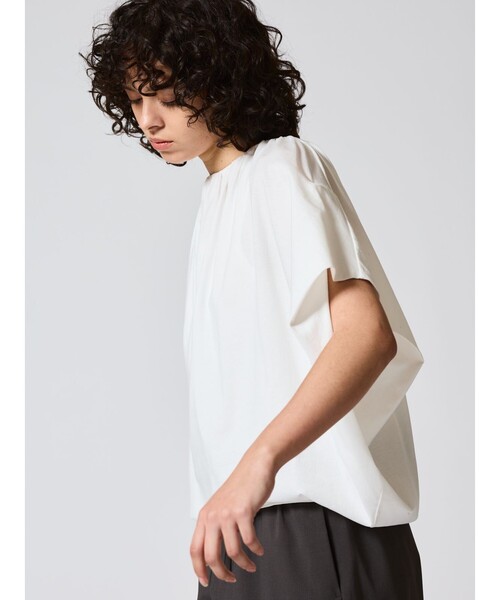 mizuiroind(ミズイロインド)の「mizuiro ind ネックギャザープルオーバー(Tシャツ/カットソー・レディース・グレー/ライトブルー/ブラック/ブルー/オフホワイト/カーキ・FREE)」の16枚目の写真