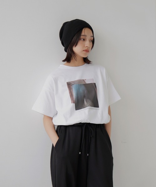 hellam(へラム)の「アソートプリントTシャツ(入荷禁止)(Tシャツ/カットソー・レディース・ホワイト×イエロー/ホワイト×エメラルドグリーン/ホワイト×グリーン/ホワイト×ブラック/ホワイト×ブルー・FREE)」の3枚目の写真