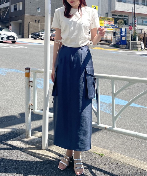 NOMAE(ノーマエ)の「サテンカーゴナロースカート(スカート・レディース・アイボリー/ブルー/ダークブルー・FREE)」の18枚目の写真