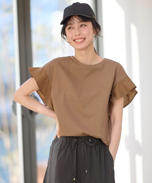 ANY(エニィ)の「異素材コンビフリルスリーブプルオーバー(Tシャツ/カットソー・レディース・アイボリー系/ブラック系/グレー系/ブラウン系/ブルー系・3/2)」の16枚目の写真