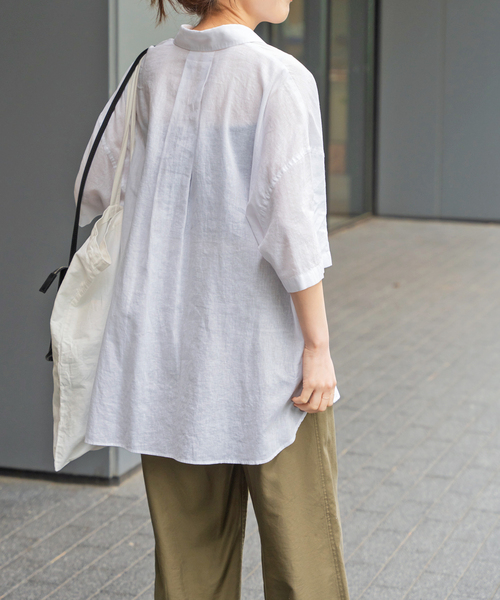 美品♡スピック＆スパン24ssコットンリネンハーフスリーブシャツゆったり大きめ Spick & Span（スピックアンドスパン）の「コットンリネンハーフ