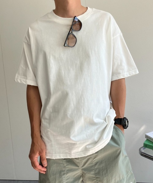 CREARE -LINO-(クレアーレリノ)の「ダメージ加工 Tシャツ/カットソー/半袖TOPS(Tシャツ/カットソー・メンズ・カーキ/オフホワイト/ブラック・MEDIUM/LARGE)」の1枚目の写真
