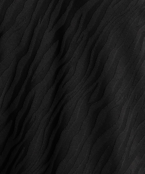 NICOLE CLUB FOR MEN（ニコルクラブフォーメン）の「アニマル柄ジャガードVネック半袖プルオーバー（Tシャツ/カットソー・メンズ・グレー系1/グレー系2/ホワイト系/ブラック系・MEDIUM/LARGE/X-LARGE）」の16枚目の写真