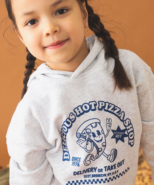 B:MING by BEAMS（ビーミングバイビームス）の「【セットアップ対応】ピザ プリント フーディー（100～140cm）（パーカー・キッズ・ネイビー/ライトグレー・130/120/110/100/140）」の4枚目の写真