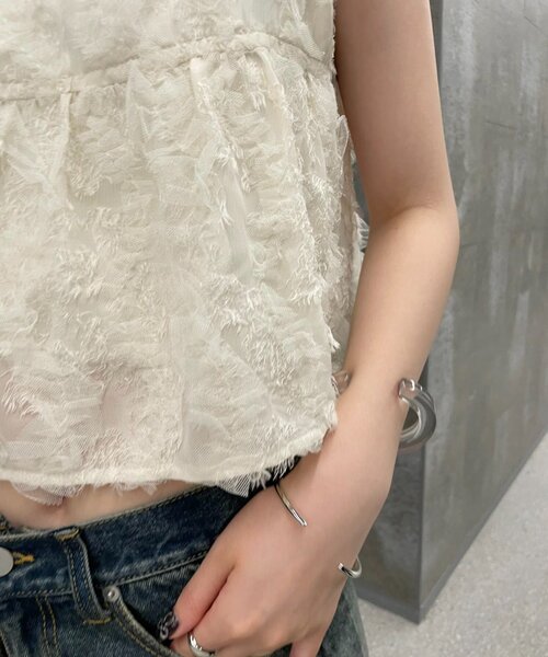 mline（エムライン）の「[mline]フェザーキャミソール（シャツ/ブラウス・レディース・アイボリー/ブラック・FREE）」の6枚目の写真