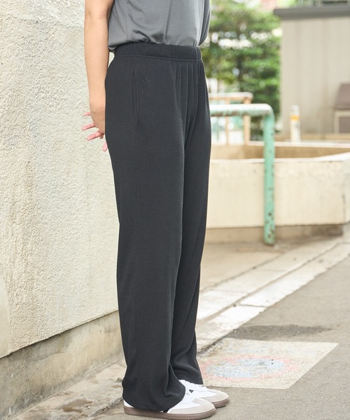 Arnold Palmer(アーノルドパーマー)の「リブ ワイド ストレート パンツ(その他パンツ・レディース・ベージュ/ブラック/チャコールグレー・S/M/L)」の10枚目の写真