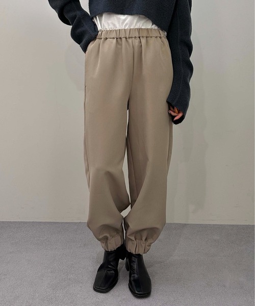 1chaku.(イッチャク)の「ストレッチリラックスジョガーパンツ(その他パンツ・レディース・ブラック/グレイッシュベージュ/サンドグレー/オフホワイト・マルチサイズ)」の4枚目の写真