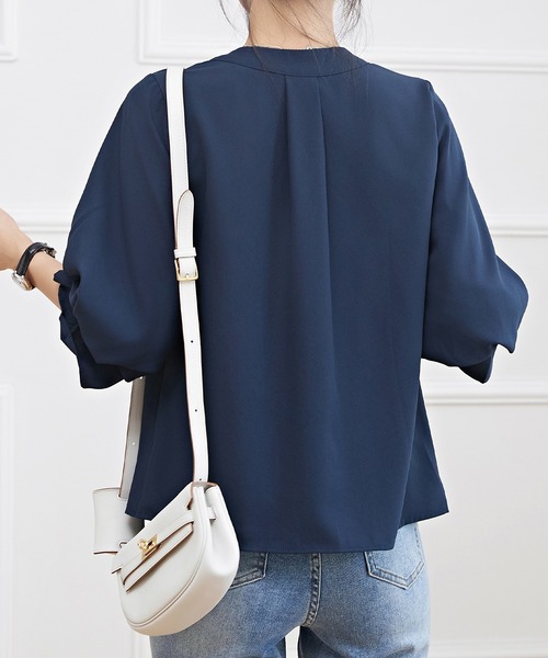 Lace Ladies(レースレディース)の「キャンディ袖 7分袖 フレア タック ブラウス(シャツ/ブラウス・レディース・ネイビー/ミント/ブラック/オフホワイト・S/FREE)」の14枚目の写真