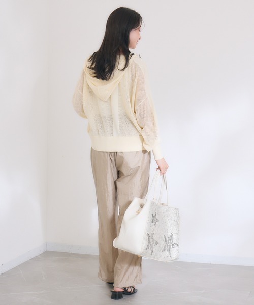 KATHARINE ROSS(キャサリンロス)の「【KATHARINE ROSS】メッシュパーカー(パーカー・レディース・ライトブルー/アイボリー/チャコールグレー・MEDIUM)」の18枚目の写真