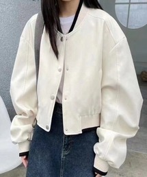 ショート丈スタジャン