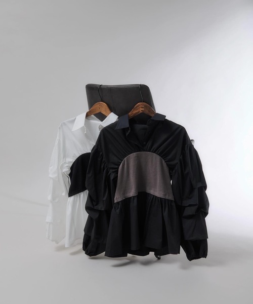 Shelly island(シェリーアイランド)の「ビスチェドッキングボリュームスリーブシャツ(シャツ/ブラウス・レディース・ホワイト/ブラック・FREE)」の15枚目の写真