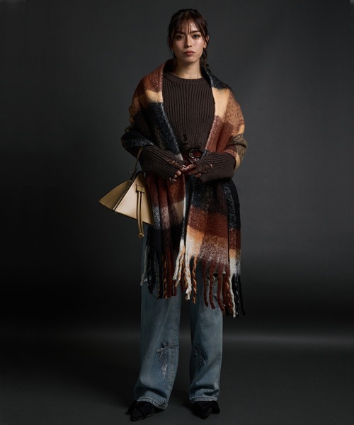 CELENA（セレナ）の「PUレザー ピラミッドハンドバッグ（ハンドバッグ・レディース・ブラック/ブルー/ベージュ・F）」の8枚目の写真