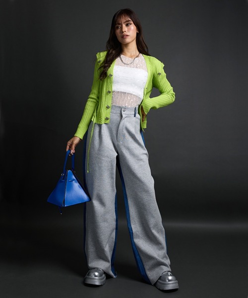 CELENA（セレナ）の「PUレザー ピラミッドハンドバッグ（ハンドバッグ・レディース・ブラック/ブルー/ベージュ・F）」の10枚目の写真