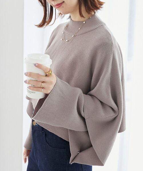 MAJESTIC LEGON（マジェスティックレゴン）の「ハイネックケープセットニット（ニット/セーター・レディース・アイボリー/ブラック/グレー/モカ・MEDIUM）」の4枚目の写真