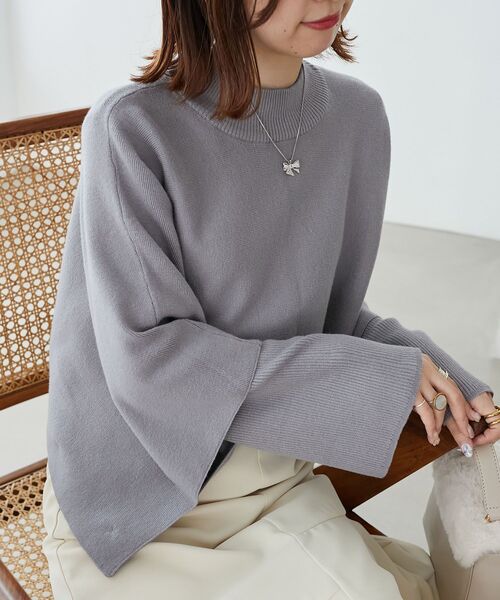 MAJESTIC LEGON（マジェスティックレゴン）の「ハイネックケープセットニット（ニット/セーター・レディース・アイボリー/ブラック/グレー/モカ・MEDIUM）」の8枚目の写真