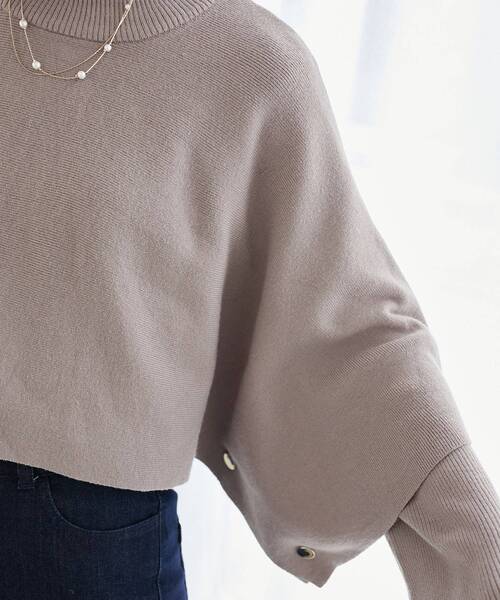 MAJESTIC LEGON（マジェスティックレゴン）の「ハイネックケープセットニット（ニット/セーター・レディース・アイボリー/ブラック/グレー/モカ・MEDIUM）」の20枚目の写真