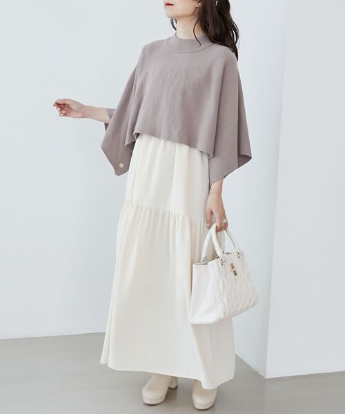 MAJESTIC LEGON（マジェスティックレゴン）の「ハイネックケープセットニット（ニット/セーター・レディース・アイボリー/ブラック/グレー/モカ・MEDIUM）」の21枚目の写真