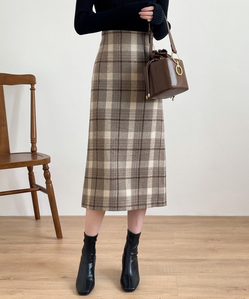 ABITOKYO（アビトーキョー）の「バックスリットチェックスカート（スカート・レディース・ライトベージュ/モカ/グレー/ベージュ・S/M）」の3枚目の写真