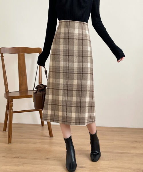 ABITOKYO（アビトーキョー）の「バックスリットチェックスカート（スカート・レディース・ライトベージュ/モカ/グレー/ベージュ・S/M）」の19枚目の写真