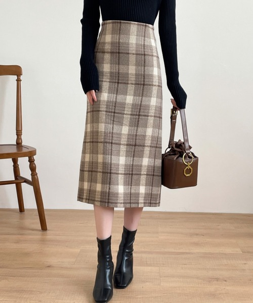 ABITOKYO（アビトーキョー）の「バックスリットチェックスカート（スカート・レディース・ライトベージュ/モカ/グレー/ベージュ・S/M）」の20枚目の写真