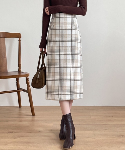 ABITOKYO（アビトーキョー）の「バックスリットチェックスカート（スカート・レディース・ライトベージュ/モカ/グレー/ベージュ・S/M）」の22枚目の写真