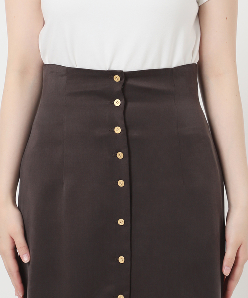 Noble(ノーブル)の「フロントボタンフィブリルスカート(スカート・レディース・ブラウン/ベージュ・38/36/34)」の13枚目の写真