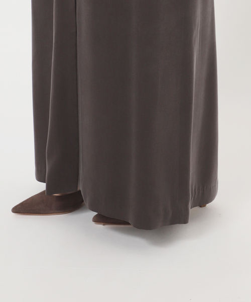 Noble(ノーブル)の「フロントボタンフィブリルスカート(スカート・レディース・ブラウン/ベージュ・38/36/34)」の15枚目の写真