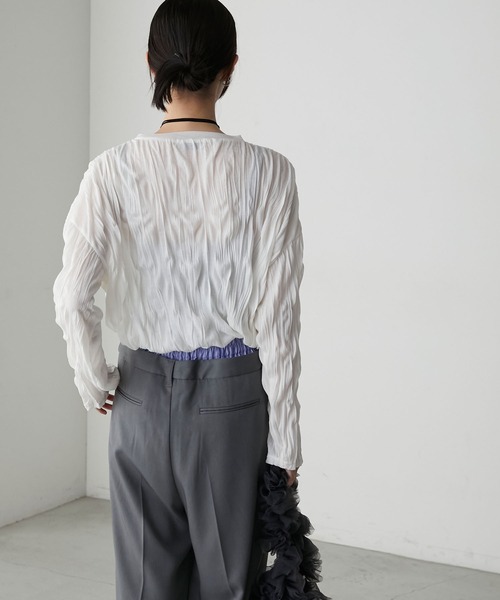 forksy.（フォルクシー）の「【forksy.】ワッシャー加工サイドスリットシアーロンT（Tシャツ/カットソー・レディース・ブラック/オフホワイト/ブルー・FREE）」の11枚目の写真