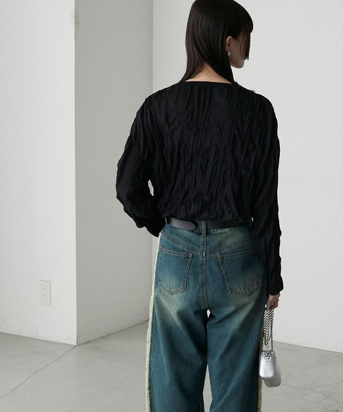 forksy.（フォルクシー）の「【forksy.】ワッシャー加工サイドスリットシアーロンT（Tシャツ/カットソー・レディース・ブラック/オフホワイト/ブルー・FREE）」の19枚目の写真