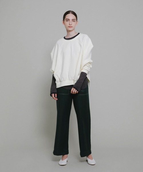 LAATO（ラート）の「anchor shoulder sweat（Tシャツ/カットソー・レディース・アイボリー/ダークグレー・FREE）」の6枚目の写真