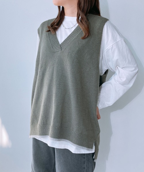 AS KNOW AS plus（アズノゥアズプラス）の「◇裾ラインコクーン オーバーサイズニットベスト（ベスト・レディース・ネイビー/杢グレー/カーキ/ライトベージュ・FREE）」の4枚目の写真