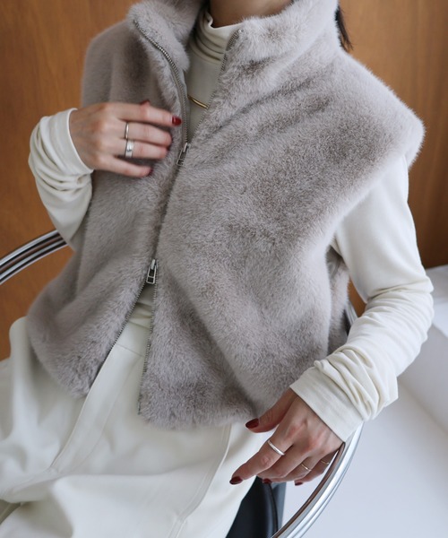 フェイクファーショートベスト（ベスト）｜evernavy（エバーネイビー