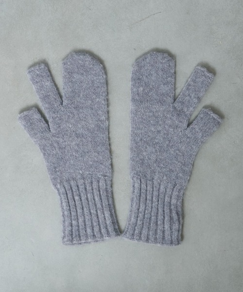 BIRTHDAY BAR(バースデイバー)の「リューズニット ふわふわな見た目が可愛い 3本指のミトン(手袋・レディース・グレー/ブルー/グリーン/オレンジ・フリー)」の6枚目の写真