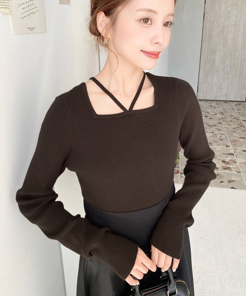 moment+（モーメントプラス）の「12Gホルターネックリブニットプル