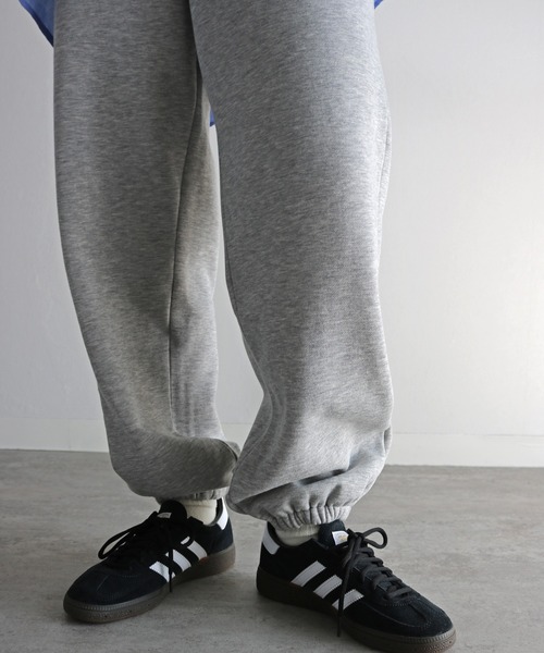 COURO（コウロ）の「ＨＡＬ×ＣＯＵＲＯ　エンブロイダリースウェットパンツ（スウェットパンツ・レディース・オートミール/ネイビー/ブラック/グレー・M/L）」の12枚目の写真