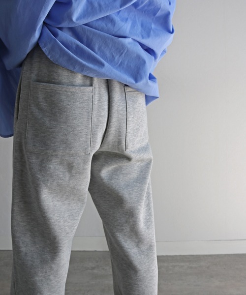 COURO（コウロ）の「ＨＡＬ×ＣＯＵＲＯ　エンブロイダリースウェットパンツ（スウェットパンツ・レディース・オートミール/ネイビー/ブラック/グレー・M/L）」の13枚目の写真