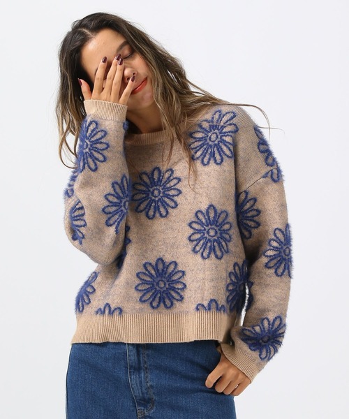 BAYFLOW（ベイフロー）の「[ストレッチ性のあるニット]フラワージャガードプルオーバー（ニット/セーター・レディース・ベージュ/グレー/ブラック・FREE）」の21枚目の写真