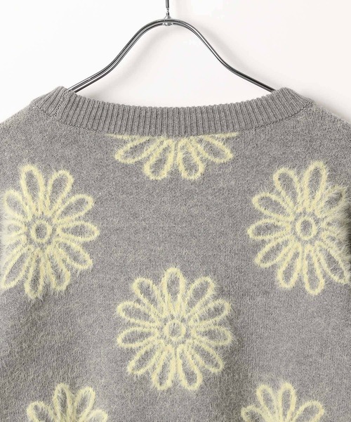 BAYFLOW（ベイフロー）の「[ストレッチ性のあるニット]フラワージャガードプルオーバー（ニット/セーター・レディース・ベージュ/グレー/ブラック・FREE）」の10枚目の写真