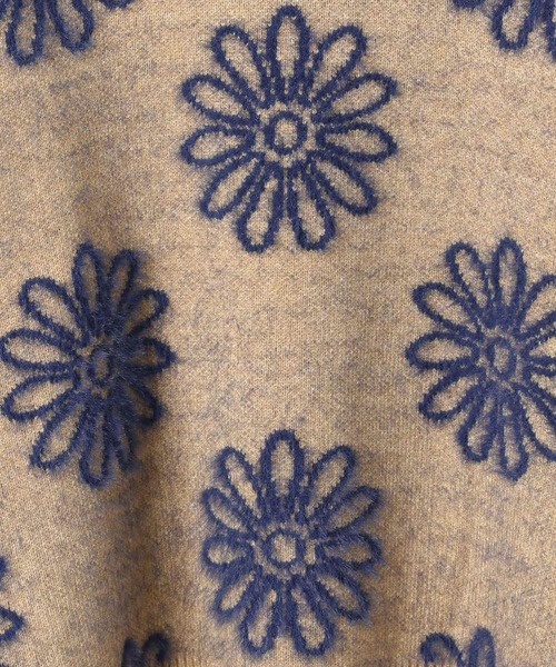 BAYFLOW（ベイフロー）の「[ストレッチ性のあるニット]フラワージャガードプルオーバー（ニット/セーター・レディース・ベージュ/グレー/ブラック・FREE）」の15枚目の写真