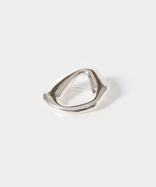 URBAN RESEARCH ROSSO WOMEN(アーバンリサーチ ロッソ)の「AVALON デフォームブローチ(ブローチ/コサージュ・レディース・シルバー/ゴールド・-)」の4枚目の写真