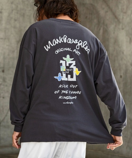 Mark Gonzales(マーク・ゴンザレス)の「【WEB・直営店限定】MARK GONZALES ARTWORK COLLECTION(マーク ゴンザレス)バックプリントロングTシャツ/4type/4colors(Tシャツ/カットソー・メンズ・ベージュ系4/ホワイト系4/ブラック系1/ブラック系3/グレー系1/ベージュ系2/ホワイト系3/ブラック系2/ブラック系4/ベージュ系1/ベージュ系3/ホワイト系1/ホワイト系2/グレー系2/グレー系3/グレー系4・M/L/XL)」の11枚目の写真